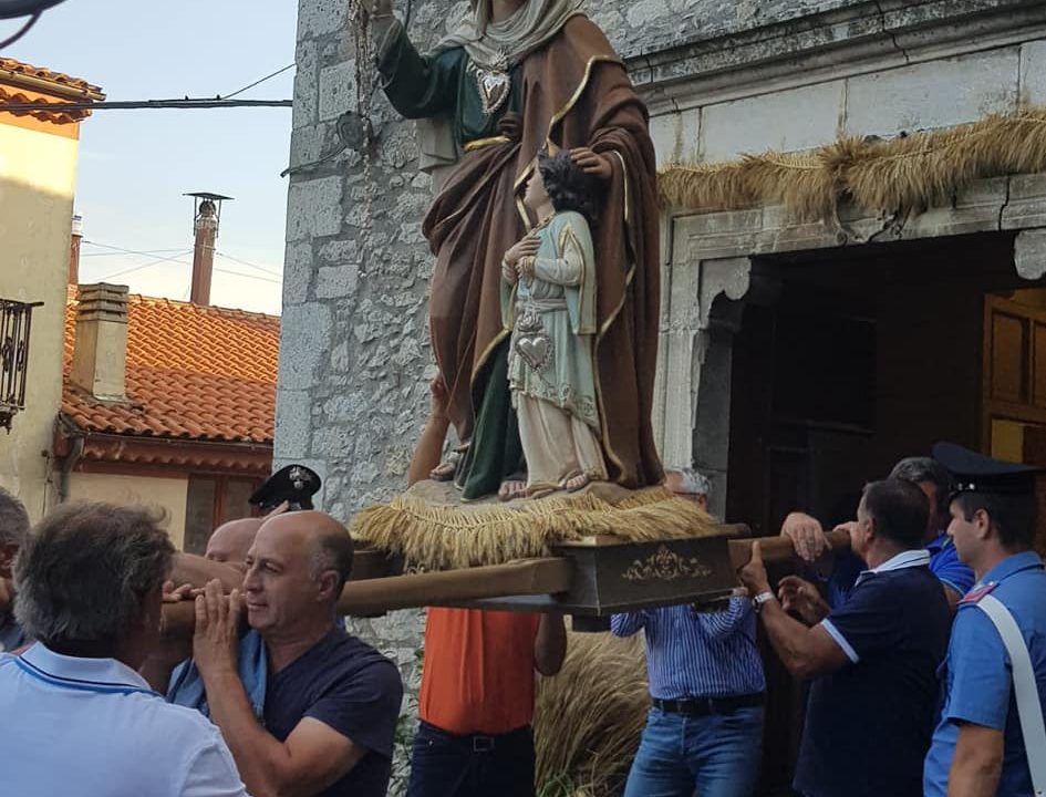 SFILATA DEI COVONI