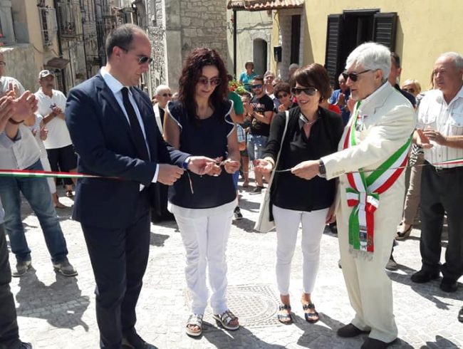 INAUGURAZIONE PIAZZA DEI CADUTI IN GUERRA