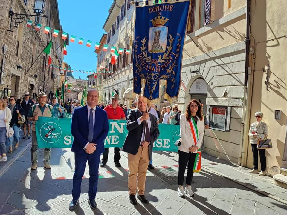 RADUNO ALPINI DEL 4° RAGGRUPPAMENTO(Sezioni del Centro Sud e isole)