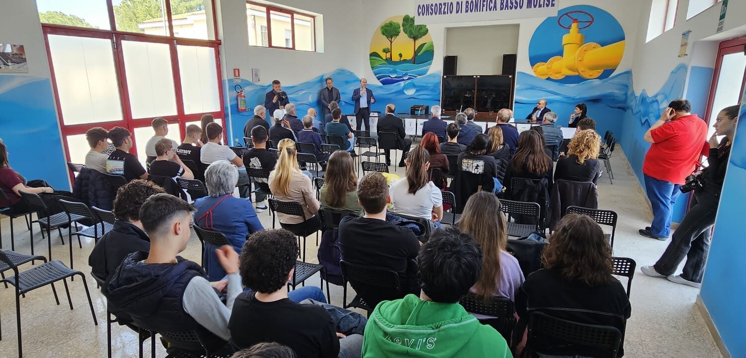 CONVEGNO "L'ACQUA CI NUTRE E DA LA VITA"